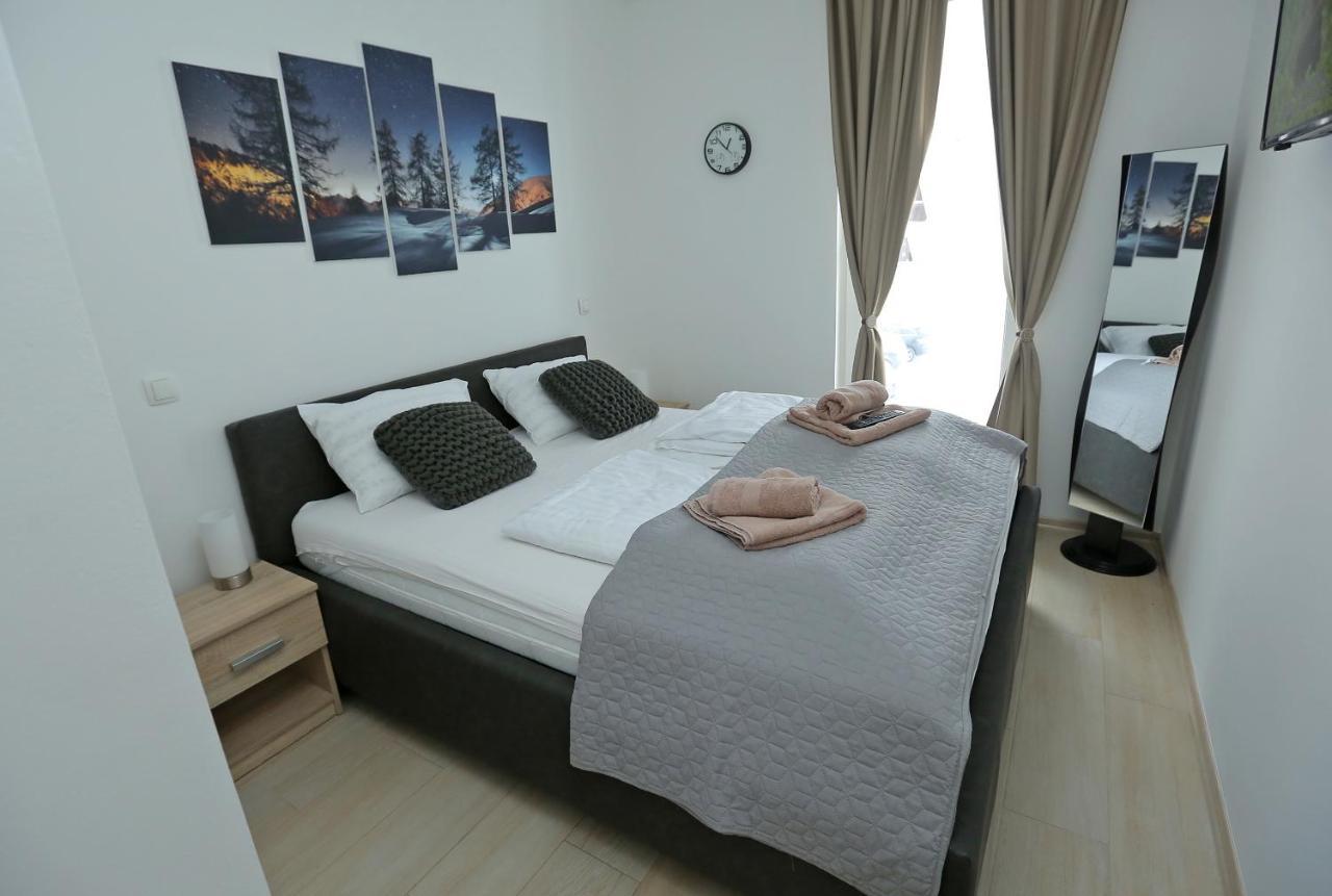 Nest Apartment Яхорина Экстерьер фото