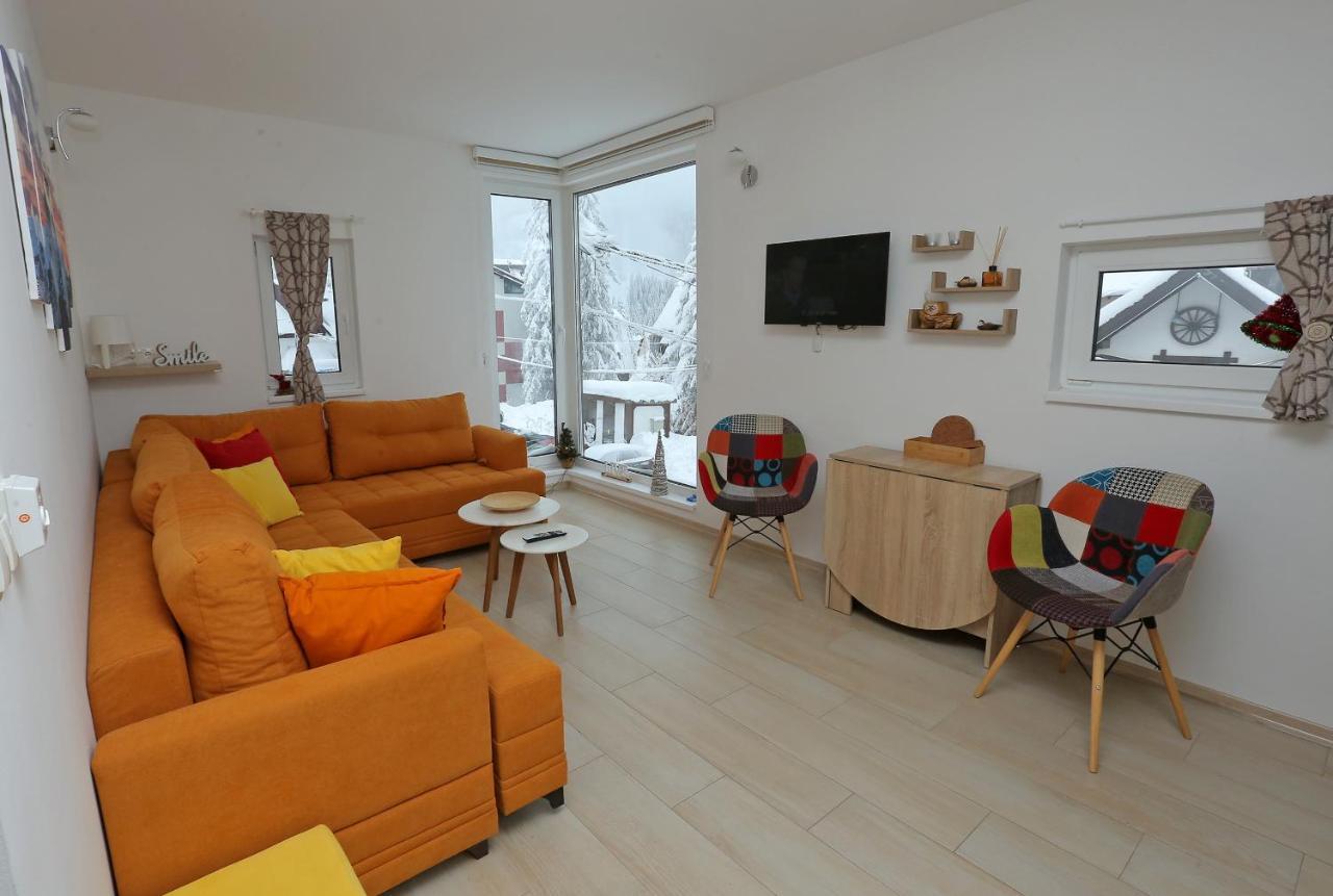 Nest Apartment Яхорина Экстерьер фото