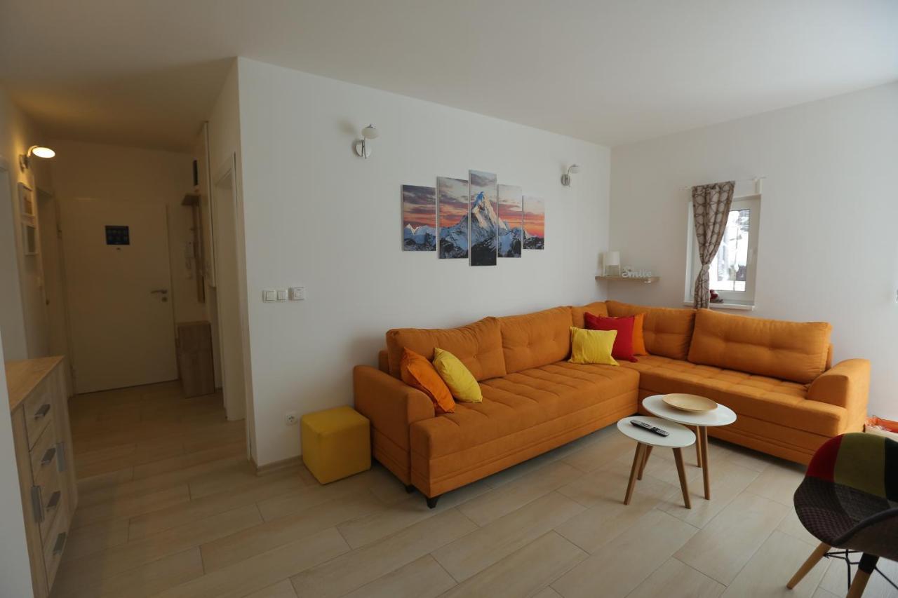 Nest Apartment Яхорина Экстерьер фото