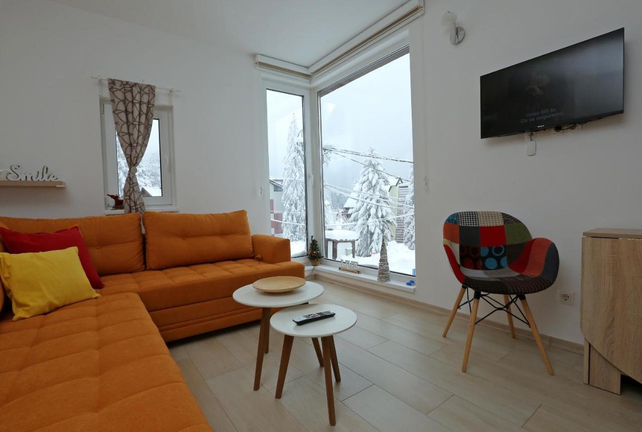 Nest Apartment Яхорина Экстерьер фото