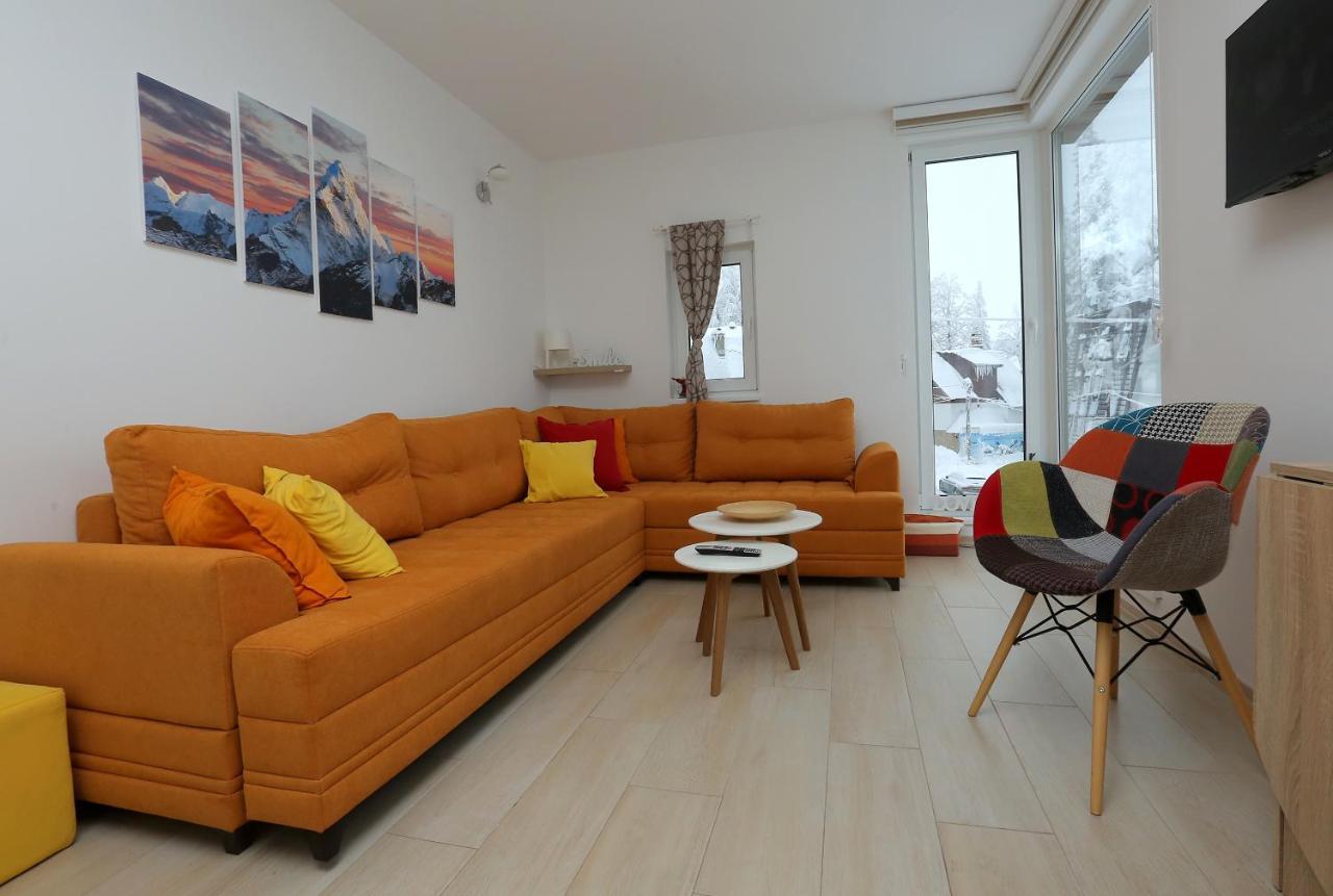 Nest Apartment Яхорина Экстерьер фото