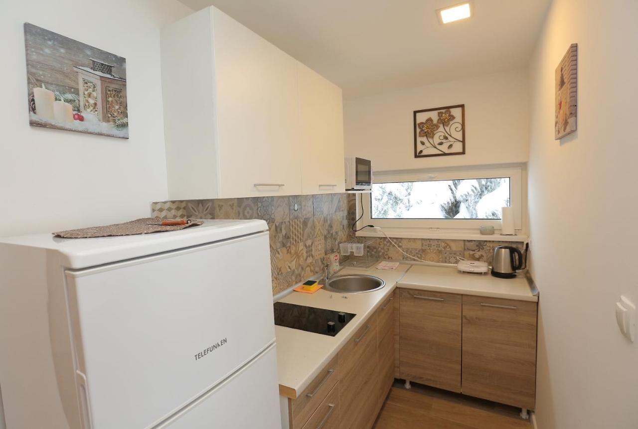 Nest Apartment Яхорина Экстерьер фото