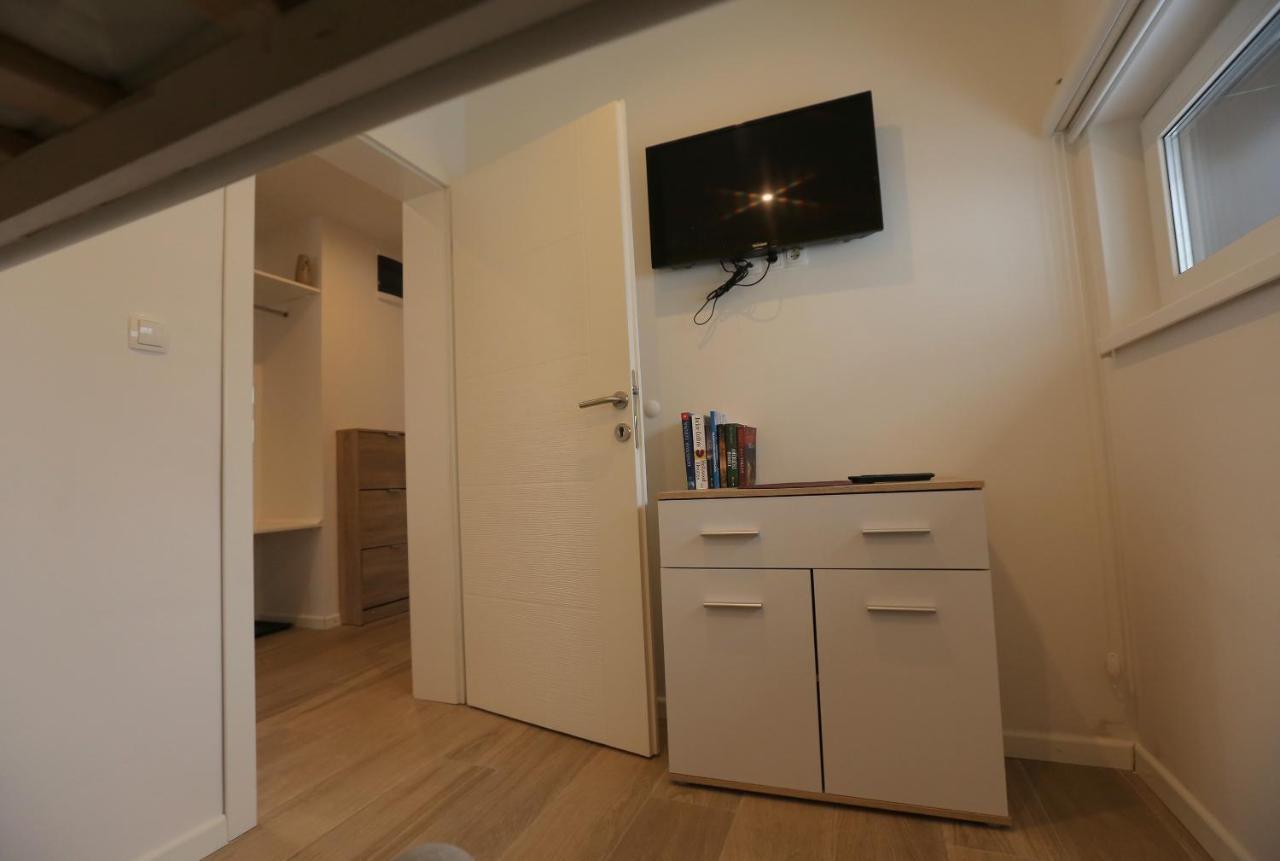 Nest Apartment Яхорина Экстерьер фото