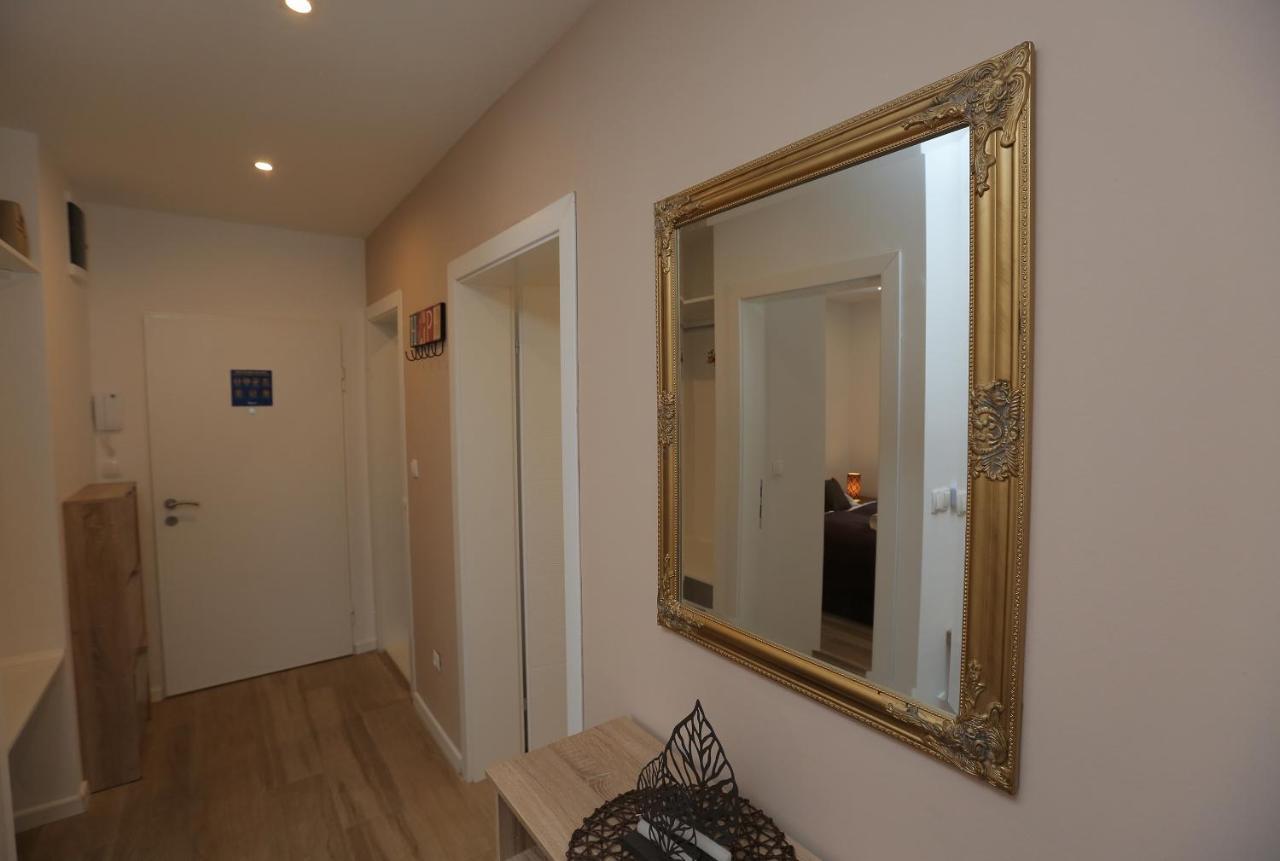Nest Apartment Яхорина Экстерьер фото